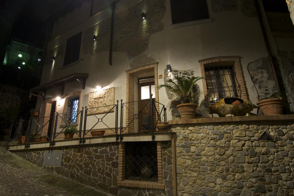 Borgo Della Longevita Bed and Breakfast Bivongi Exteriör bild