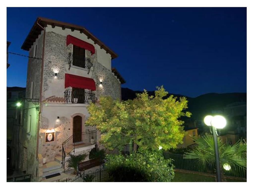 Borgo Della Longevita Bed and Breakfast Bivongi Exteriör bild