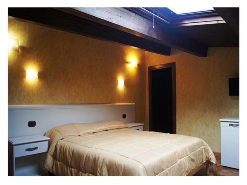 Borgo Della Longevita Bed and Breakfast Bivongi Exteriör bild