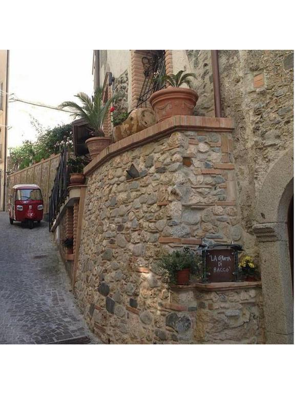 Borgo Della Longevita Bed and Breakfast Bivongi Exteriör bild